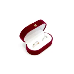 quinlynn ring box red opening side view