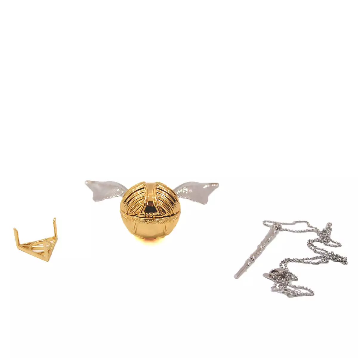 golden snitch ring box with white gold wings and accessories