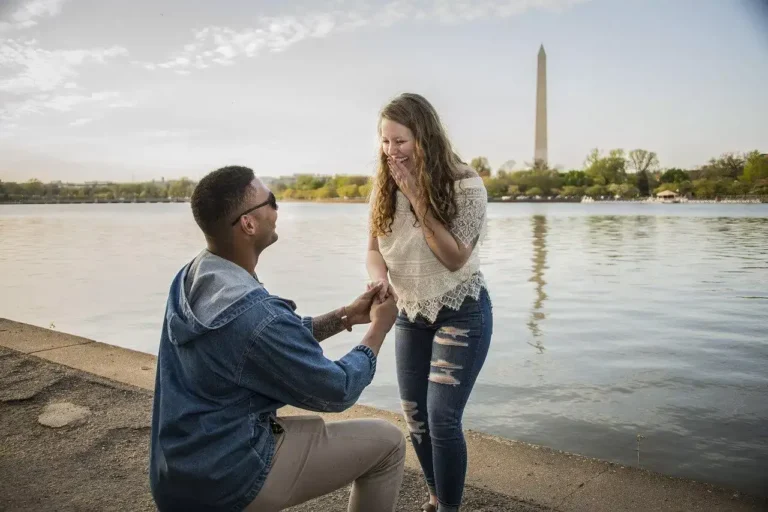 8 Unique Wedding Proposal ideas to make her say “YES”