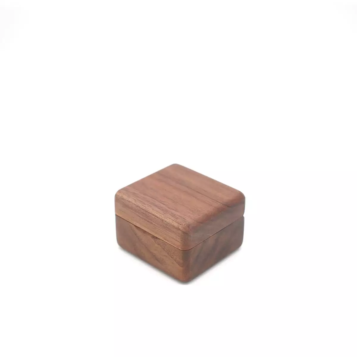 bowie ring box in oak brown 1 ring slot right side view