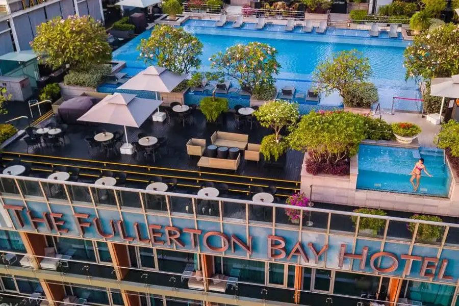 fullerton bay hotel singapore